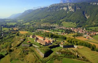 location salle de mariage 73